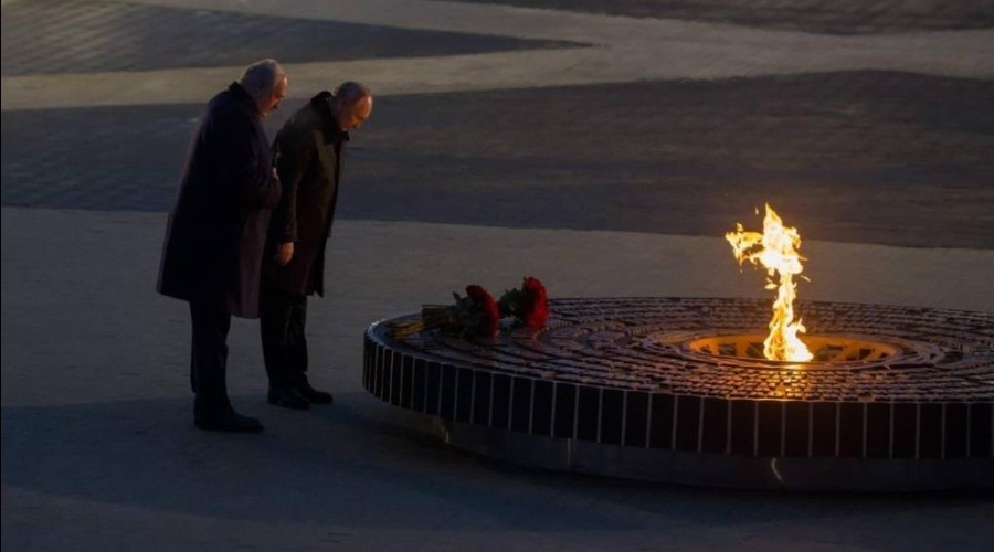 Владимир Путин открыл мемориальный комплекс жертвам нацизма